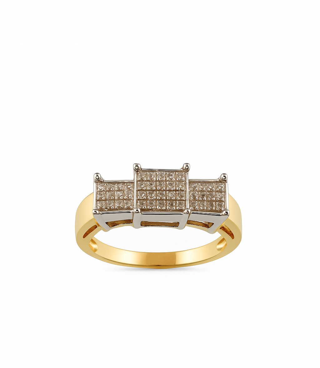 Beautiful 18 Kt Gold  Natural Diamond Ring